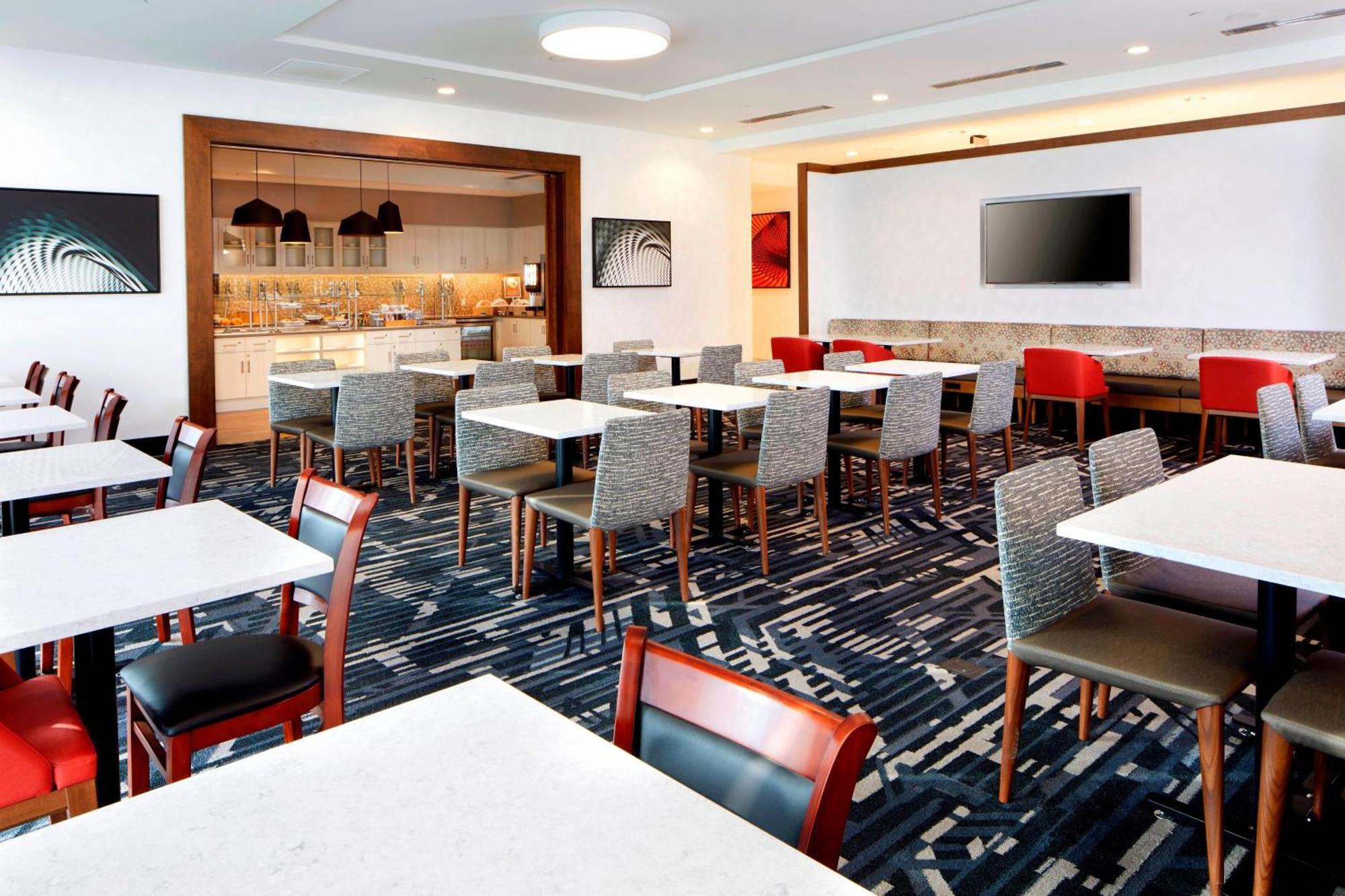 Towneplace Suites By Marriott Columbus Easton Area Esterno foto